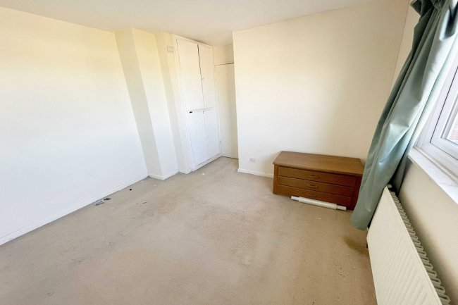 67 Princess Drive, Melton Mowbray, Leicestershire LE13 0DL
 10