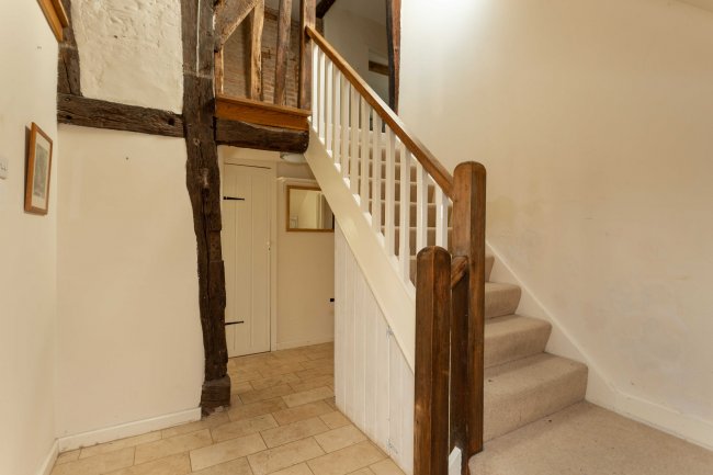 The Barton, Patrixbourne Road, Patrixbourne, near Canterbury, Kent CT4 5BP
 3