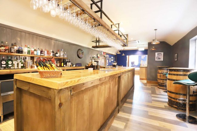 21 Northbrook Street, Newbury, RG14 1DJ
 5