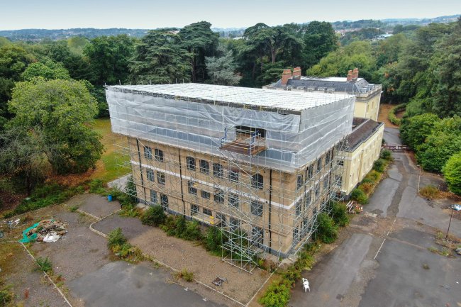 Westhorpe House, Marlow, Buckinghamshire SL7 3FJ 4