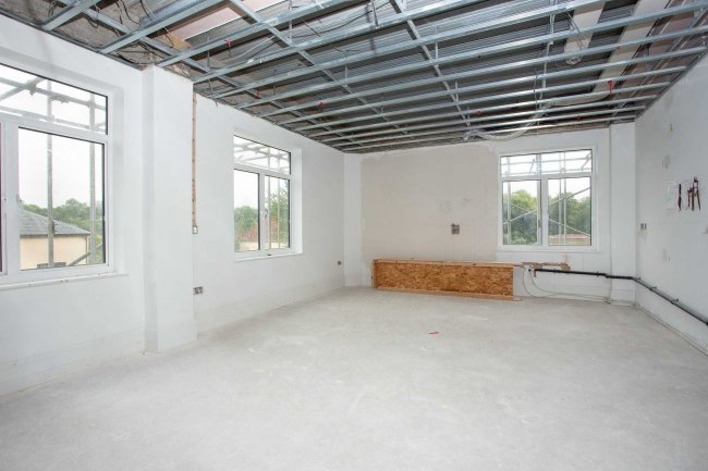 Westhorpe House, Marlow, Buckinghamshire SL7 3FJ 4