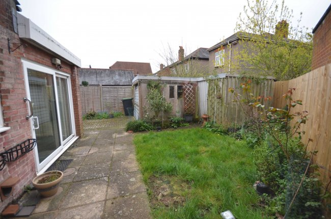 25 Elm Grove Road, Salisbury, Wiltshire, SP1 1JW 8