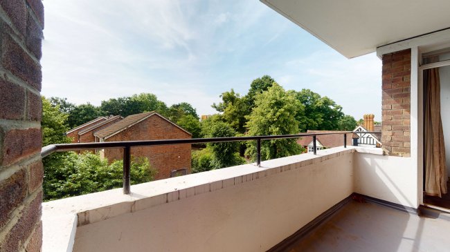 209 Ruskin Park House, Champion Hill, Camberwell, London SE5 8TN 9