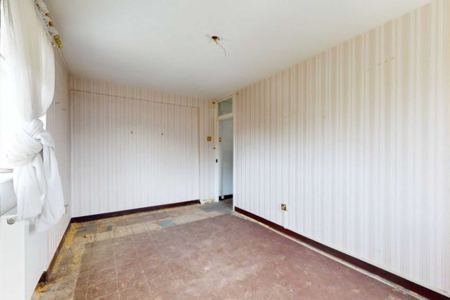 209 Ruskin Park House, Champion Hill, Camberwell, London SE5 8TN 9