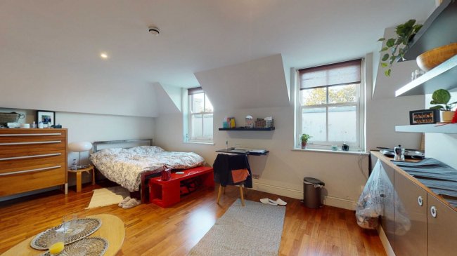 37 St. Charles Square, North Kensington, London, W10 6EN 6