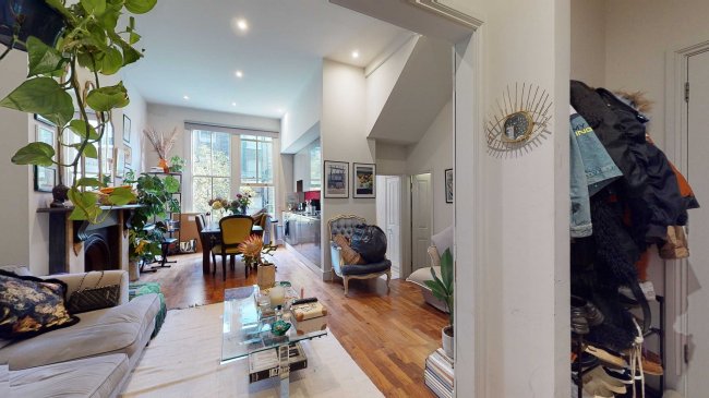 37 St. Charles Square, North Kensington, London, W10 6EN 6