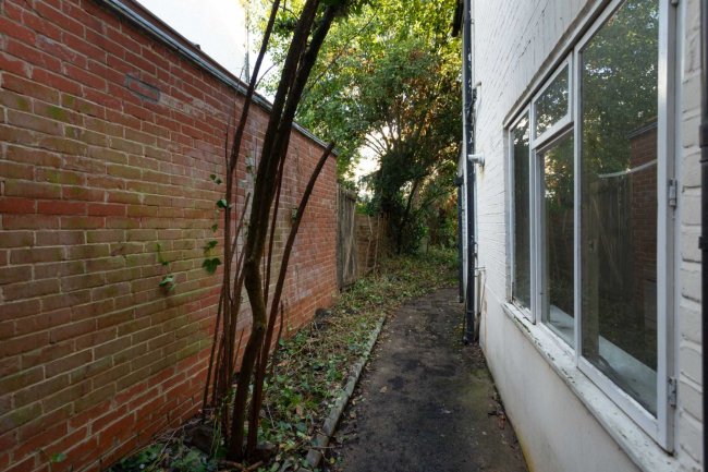 Garden Flat, 28 Sumatra Road, West Hampstead, London, NW6 1PU  9