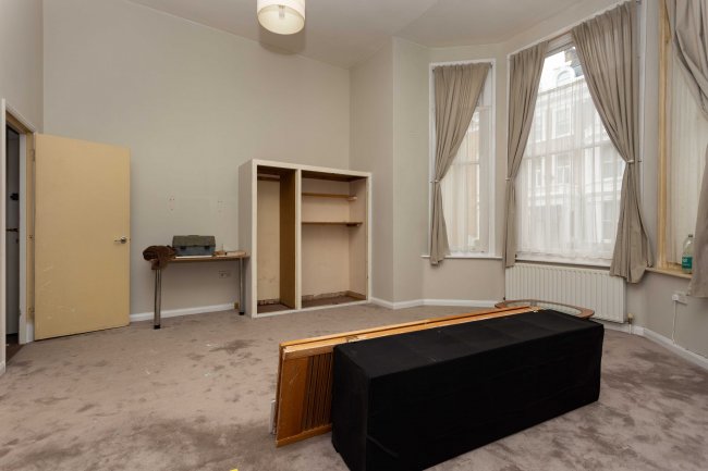 7B Penywern Road, Earls Court, London SW5 9TT  2