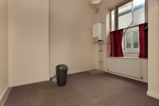 7B Penywern Road, Earls Court, London SW5 9TT  2