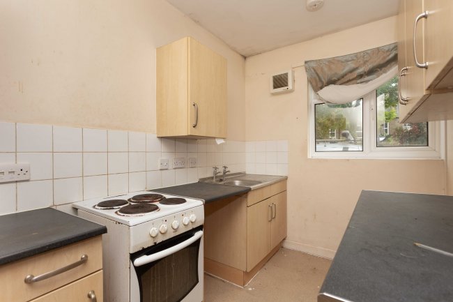 6 Romily Court, Landridge Road, Fulham, London SW6 4LL  10