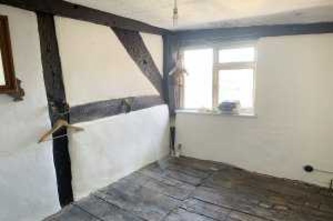 13 South Street, Leominster, Herefordshire, HR6 8JA
 6
