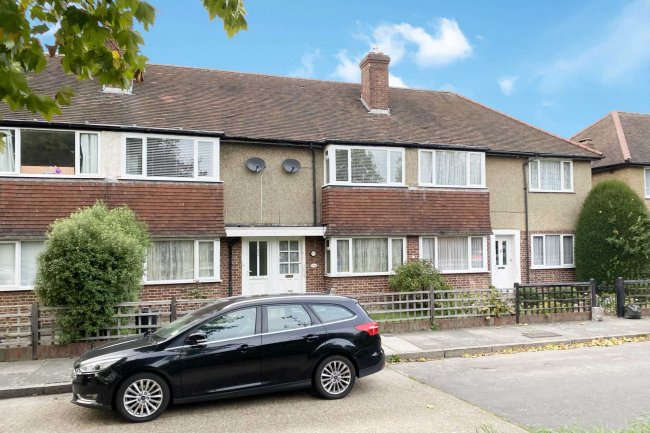 441 Chertsey Road, Twickenham, Middlesex TW2 6LS 7