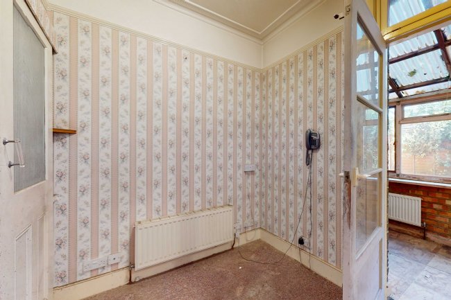 46 Thorney Hedge Road, Chiswick, London W4 5SD 3