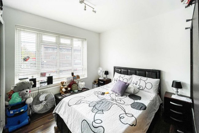 Flat 12 Avington Court, Old Kent Road, London, SE1 5NF 10