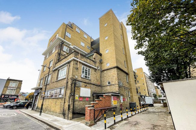 Flat 12 Avington Court, Old Kent Road, London, SE1 5NF 10