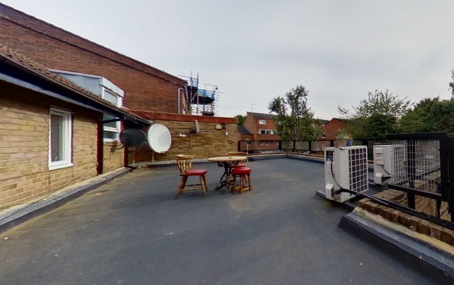 Royal Oak, 250 St Johns Way, Archway, London N19 3RJ 4