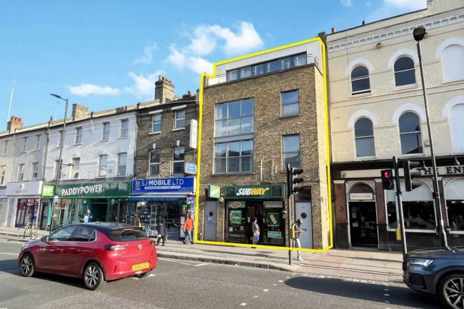 38 Seven Sisters Road, London, N7 6AA  9