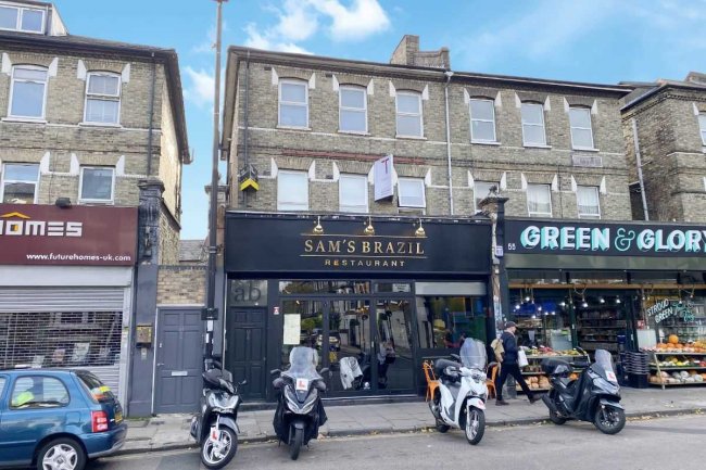 53 Stroud Green Road, Finsbury Park, N4 3EF  9