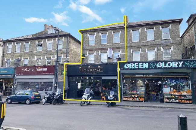 53 Stroud Green Road, Finsbury Park, N4 3EF  9