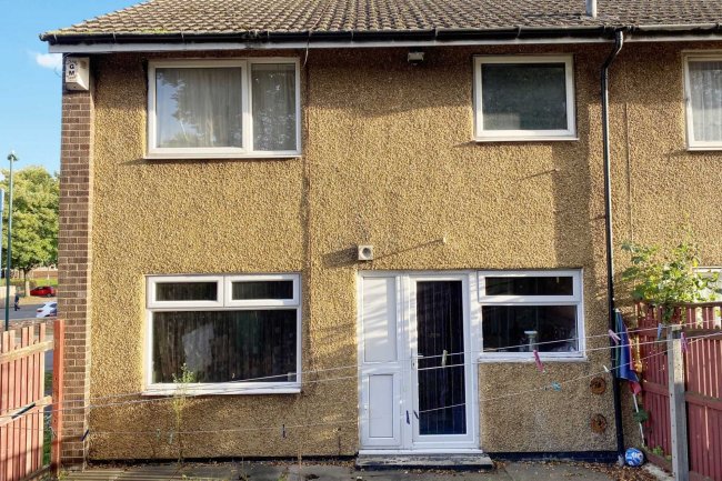 79 St. Ann's Valley, Nottingham, NG3 3PW  8