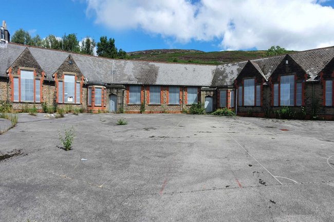 Former Glynhafod Junior School, Glynhafod Street, Cwmaman, Aberdare, CF44 6LD
 2