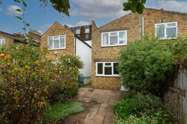 48 Gilstead Road, Fulham, London, SW6 2LG 8