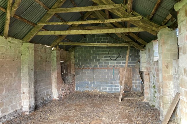 The Barn at Whites Cottages, Feniton, Honiton, Devon EX14 3DB 2