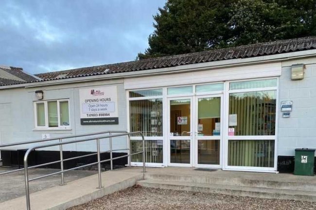 Brackenwood, Sandy Lane, Horsford, Norwich NR10 3FB 8