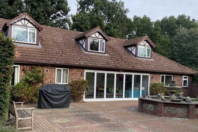 Brackenwood, Sandy Lane, Horsford, Norwich NR10 3FB 8