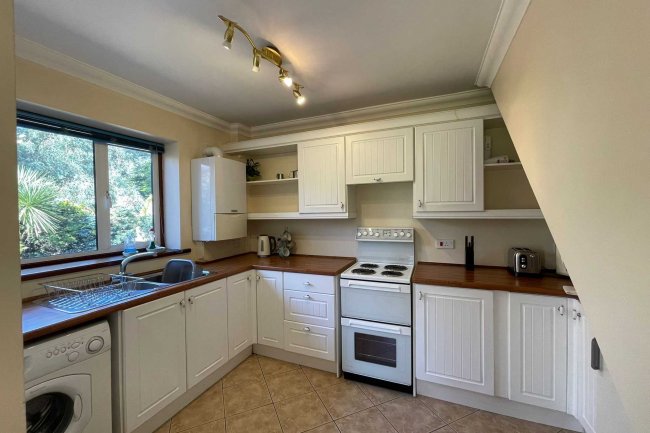 Brackenwood, Sandy Lane, Horsford, Norwich NR10 3FB 8