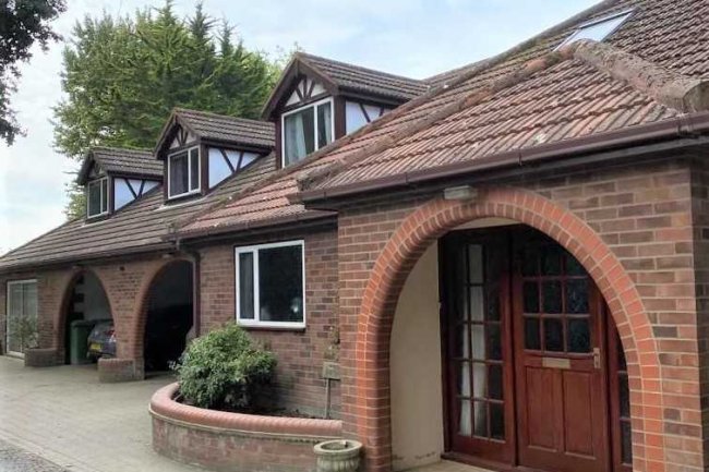 Brackenwood, Sandy Lane, Horsford, Norwich NR10 3FB 8