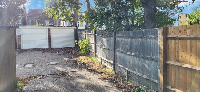 Garage 1 to the rear of 78-104 Albert Road, London SE25 4JW 10