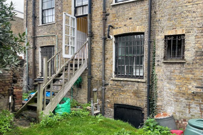 15 Charlton Place, Islington, London, N1 8AQ 4