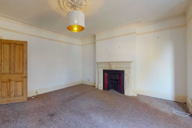Flat 16, Elmfield Mansions, Elmfield Road, London SW17 8AA 9