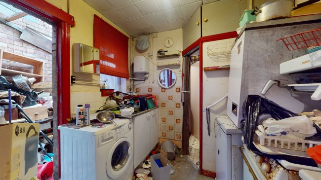 55 Cannon Street, St Albans, Hertfordshire AL3 5JR
 3