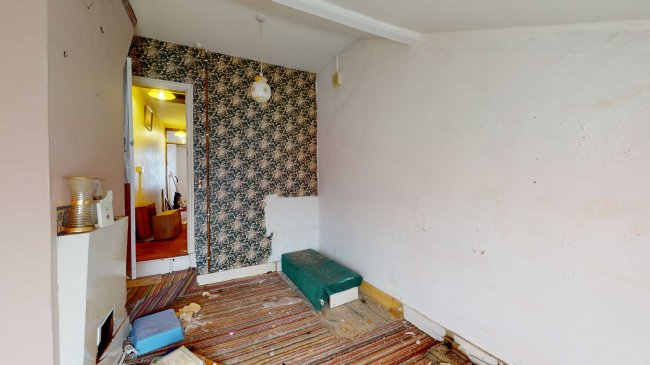 55 Cannon Street, St Albans, Hertfordshire AL3 5JR
 3