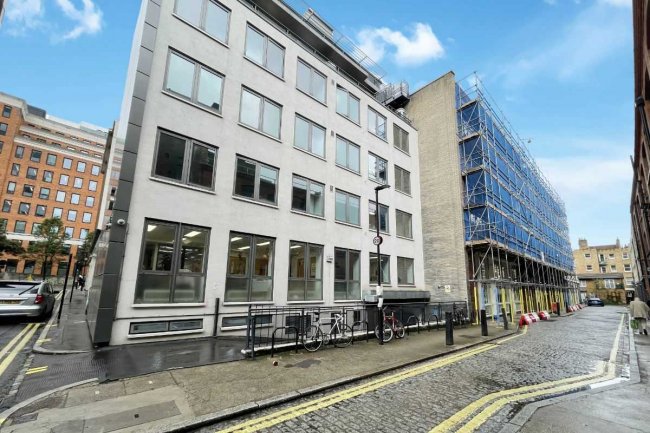 20-26 Lamb’s Conduit Street, London WC1N 3LE 7