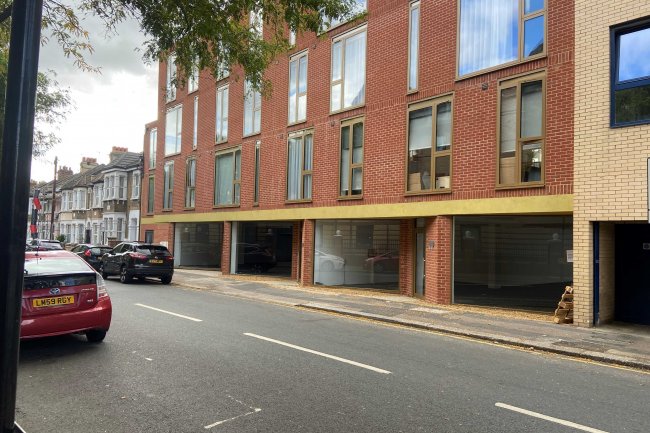 Unit C, 1A Bickley Road, London, E10 7AQ 6