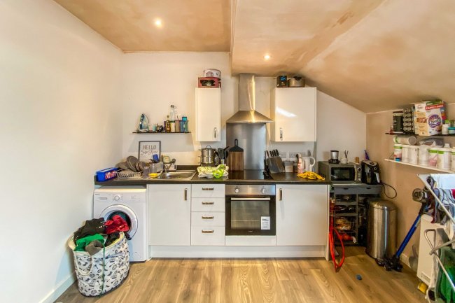 243 Castleview House East Lane, Runcorn, Cheshire WA7 2DW 4