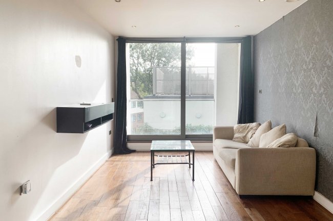 Flat 6 Whitecross Apts, 269 High Street, Stratford, London E15 2TF 4