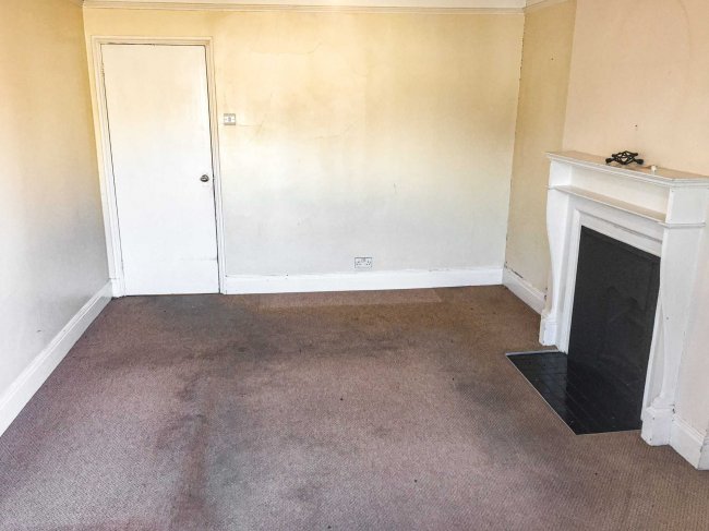 Flat 4B, 23 Burnt Ash Lane, Bromley, Kent, BR1 4DJ 2