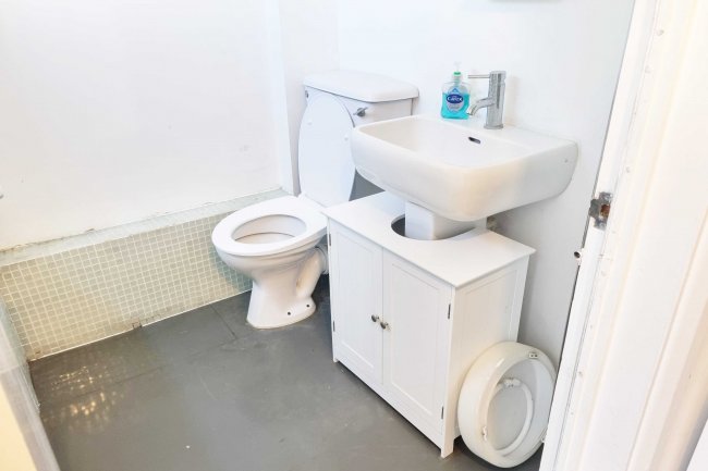 36 Kitley Gardens, London, SE19 2RY 8