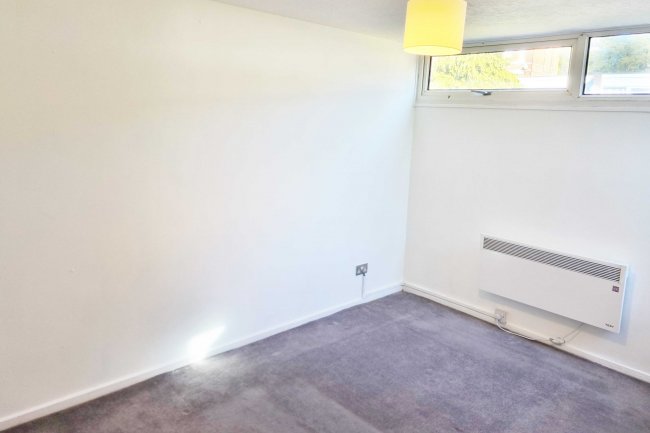 36 Kitley Gardens, London, SE19 2RY 8