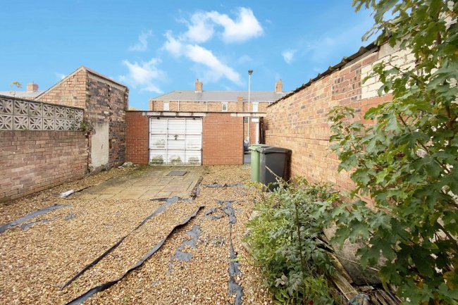 211 Milburn Road, Ashington, Northumberland, NE63 0NB 6