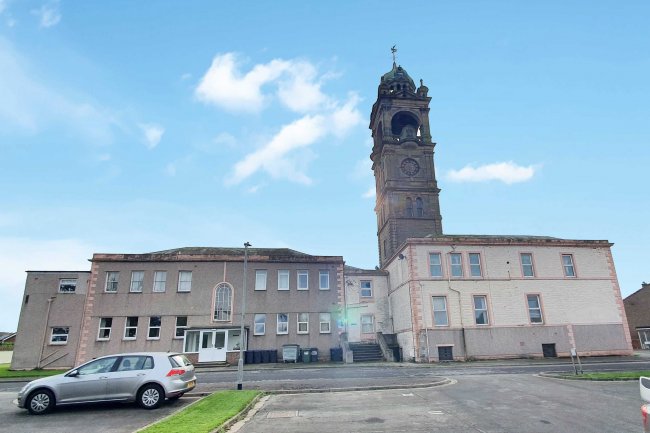 Flat 11, Highmoor Mansion, Highmoor Park, Cumbria, CA7 9LN  
 7