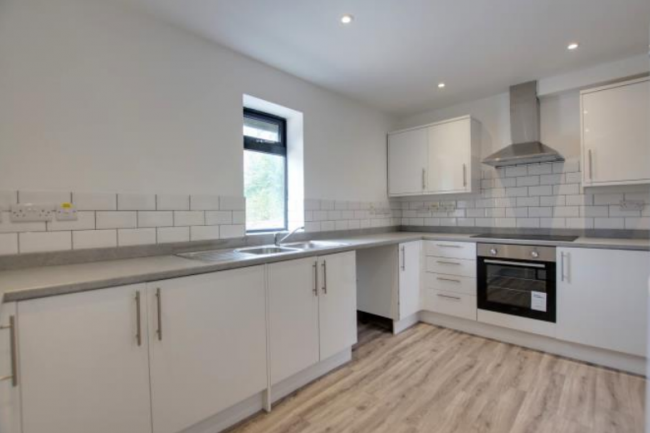 5 Shetland Court, Worthing, West Sussex, BN13 3RL
 1