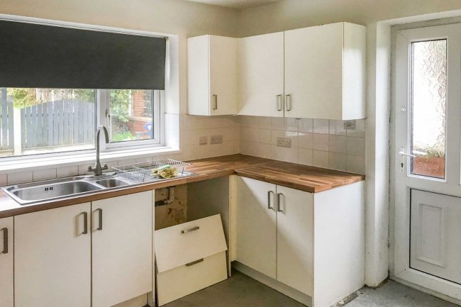 74 Wood Street, Barnsley, South Yorkshire, S70 1NA
 8