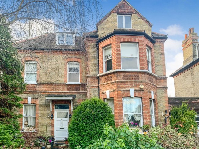 30a Elm Road, Sidcup, Kent DA14 6AD
 2