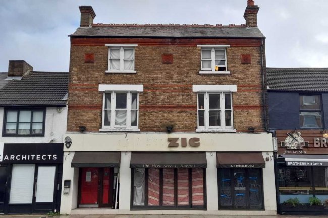 196 High Street, Barnet, Hertfordshire, EN5 5SZ 9