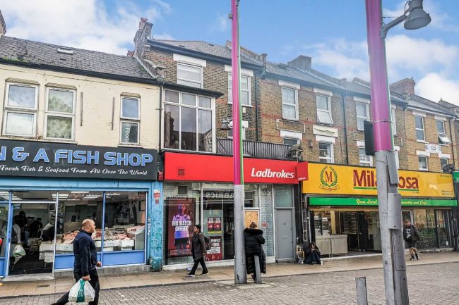 150 High Street, Walthamstow, London, E17 7JS 8